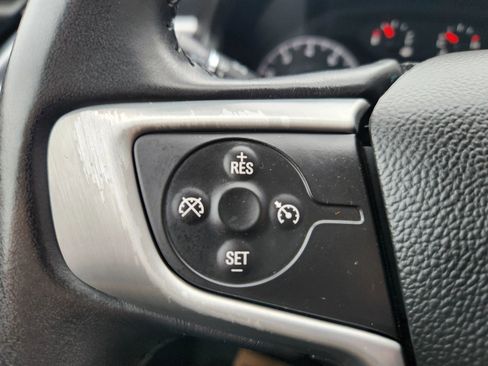 Used 2017 GMC Acadia SLE image 27