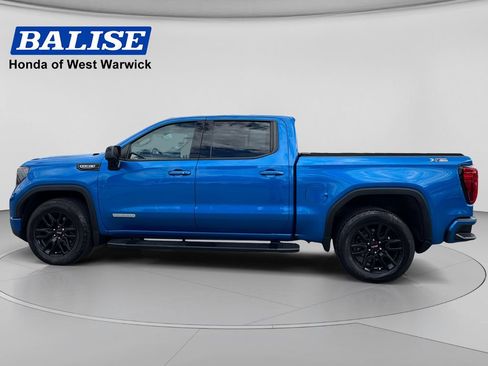 Used 2023 GMC Sierra 1500 Elevation w/ Elevation Premium Package AWD/4WD image 8