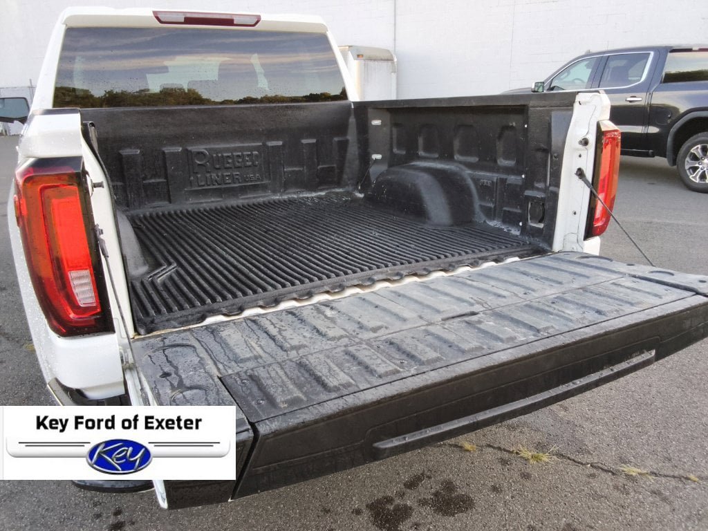 Used 2025 GMC Sierra 1500 SLT AWD/4WD image 14