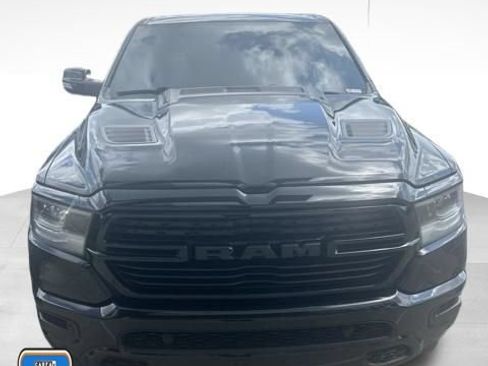 Used 2022 RAM 1500 Laramie AWD/4WD image 1