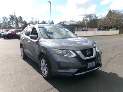 Used 2018 Nissan Rogue S w/ S Value Package image 7