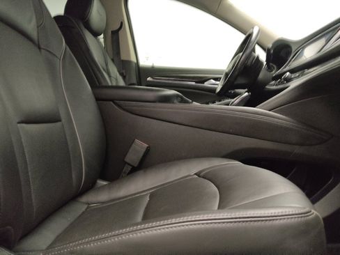 Used 2020 Buick Enclave Avenir w/ LPO, Floor Liner Package FWD image 21