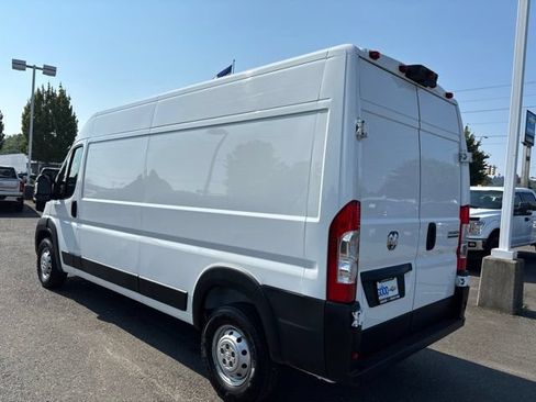 Used 2023 RAM ProMaster 3500 FWD image 3