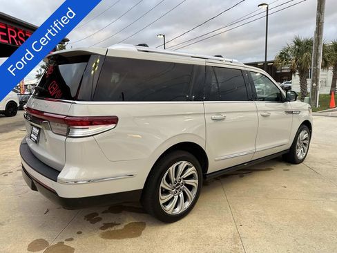 Used 2022 Lincoln Navigator L Reserve image 8