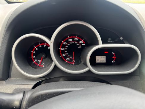 Used 2009 Toyota Matrix XRS image 10