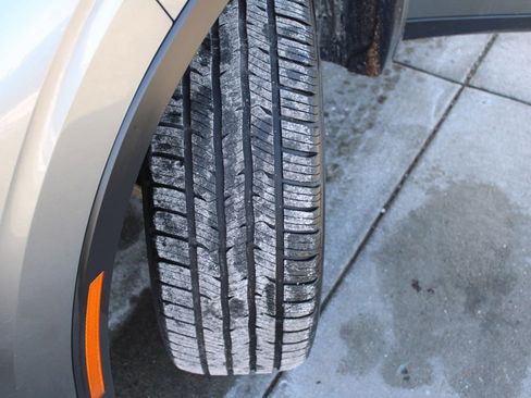 Used 2022 Mitsubishi Outlander SE image 13