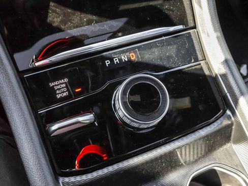 New 2025 Jeep Grand Cherokee Limited w/ Black Appearance Package image 21