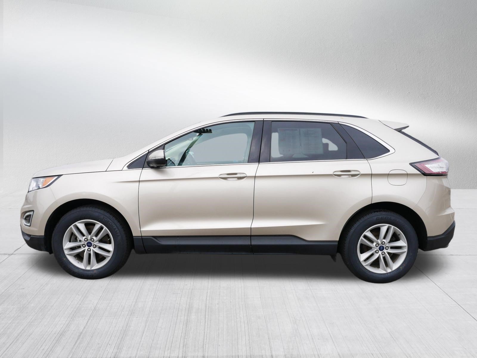 Used 2018 Ford Edge SEL w/ Equipment Group 201A AWD/4WD image 4