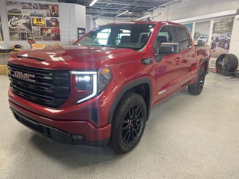 Used 2024 GMC Sierra 1500 Elevation image 3