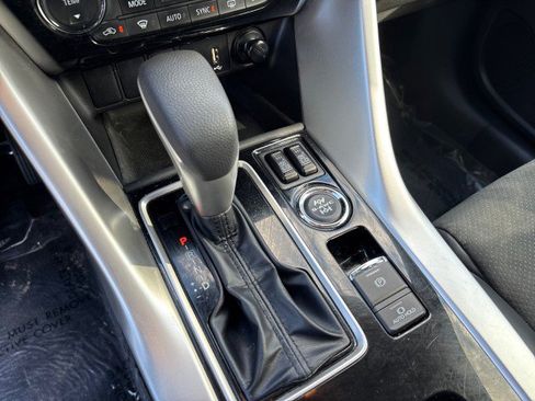 Used 2024 Mitsubishi Eclipse Cross SE image 22