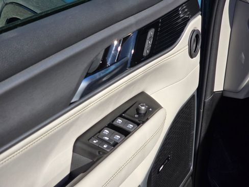 New 2026 Jeep Grand Wagoneer 4WD image 34