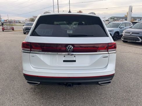 New 2026 Volkswagen Atlas SE image 6