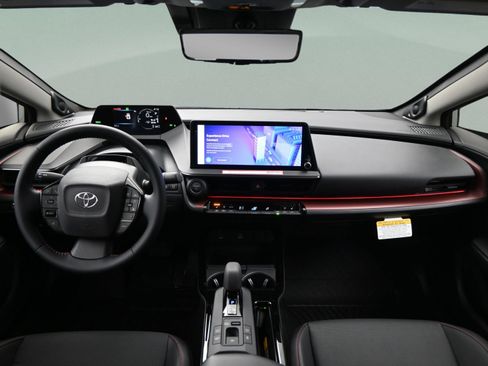 New 2026 Toyota Prius Plug-In Hybrid FWD image 30