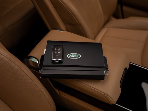 Used 2023 Land Rover Range Rover SE AWD/4WD image 78