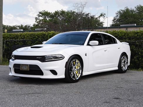 Used 2015 Dodge Charger SRT Hellcat w/ Harman/Kardon Audio Group RWD image 3