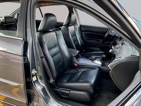 Used 2011 Honda Accord SE image 8