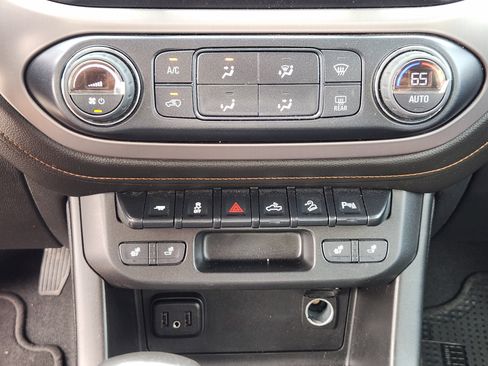 Used 2022 GMC Canyon AT4 AWD/4WD image 20