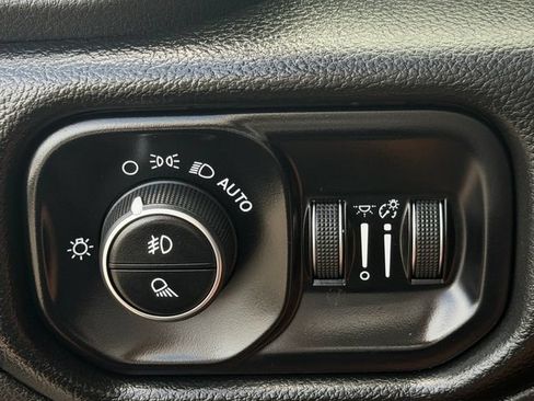 Used 2025 RAM 1500 Laramie w/ Night Edition AWD/4WD image 22