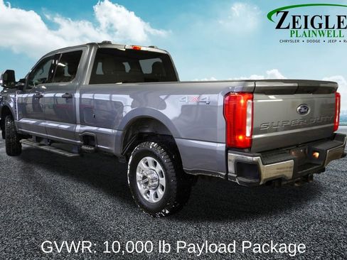 Used 2024 Ford F250 XLT image 2