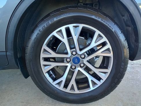 Used 2022 Ford Escape SEL FWD image 26