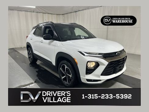 Used 2023 Chevrolet TrailBlazer RS AWD/4WD image 1