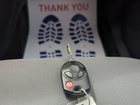 Used 2015 Ford Escape SE image 24