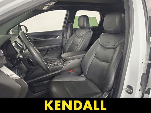 Used 2021 Cadillac XT5 Premium Luxury image 16