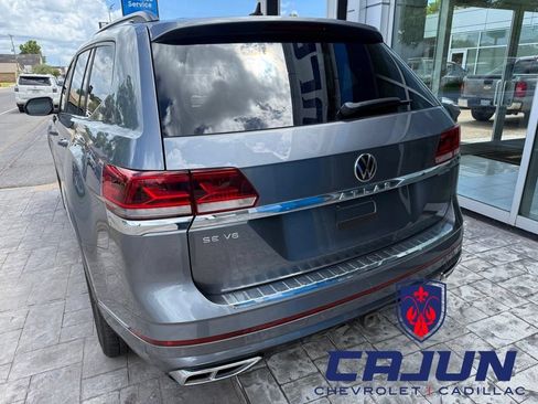 Used 2021 Volkswagen Atlas SE FWD image 3