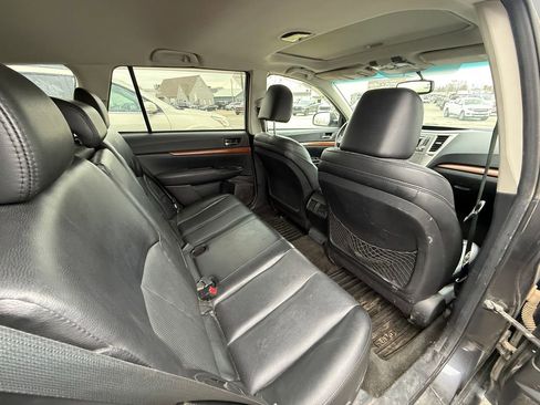 Used 2013 Subaru Outback 2.5i Limited image 22