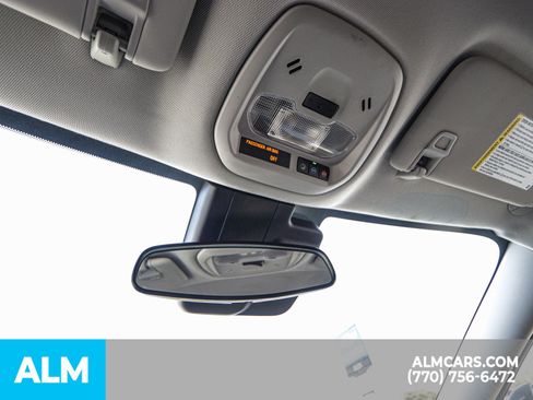 Used 2024 Chevrolet Trax LT image 62