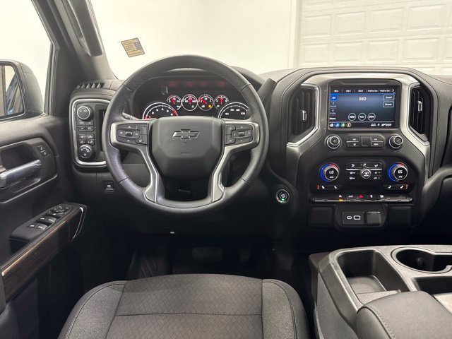 Used 2022 Chevrolet Silverado 1500 RST w/ Bed Protection Package AWD/4WD image 23