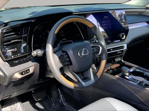 Used 2026 Lexus RX 350 w/ Convenience Package AWD/4WD image 18