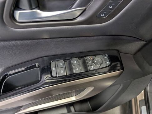 Used 2025 Nissan Pathfinder Platinum w/ Cargo Package AWD/4WD image 15