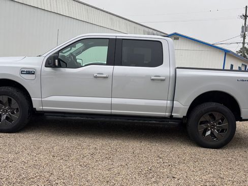 New 2025 Ford F150 Lightning Flash image 13
