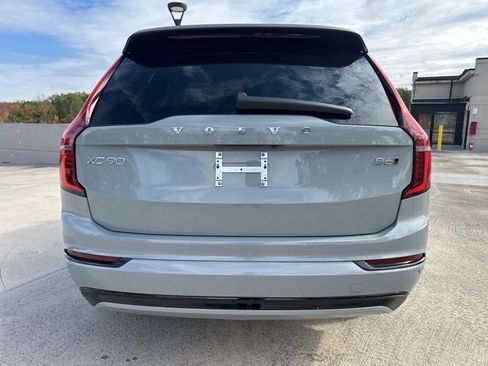 New 2026 Volvo XC90 B6 Ultra image 6