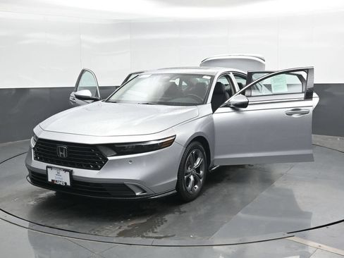 Used 2024 Honda Accord EX-L image 46