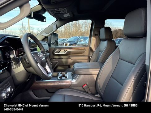 New 2026 GMC Sierra 2500 SLT w/ SLT Premium Package image 11