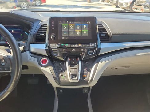 Used 2024 Honda Odyssey EX-L image 16