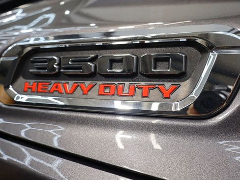 Used 2022 RAM 3500 Tradesman image 29