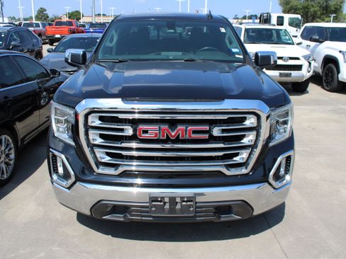 Used 2019 GMC Sierra 1500 SLT RWD image 4