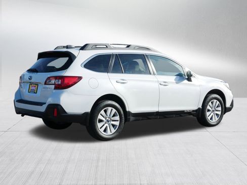 Used 2019 Subaru Outback 2.5i Premium w/ Popular Package #2 image 7