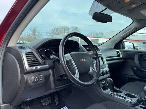 Used 2016 GMC Acadia SLE image 14