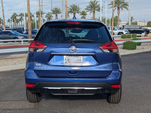 Used 2020 Nissan Rogue S image 5