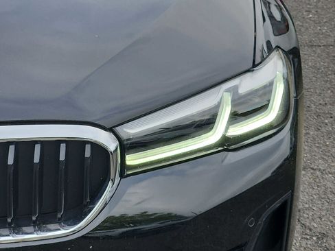 Used 2023 BMW 540i xDrive w/ Premium Package AWD/4WD image 9