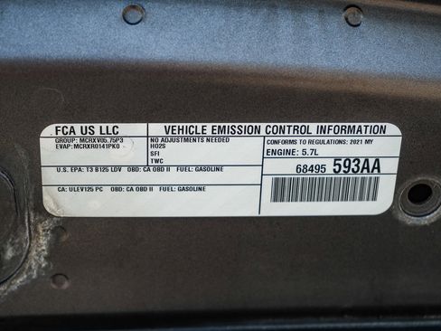 Used 2021 Dodge Charger R/T w/ Daytona Edition Group RWD image 26