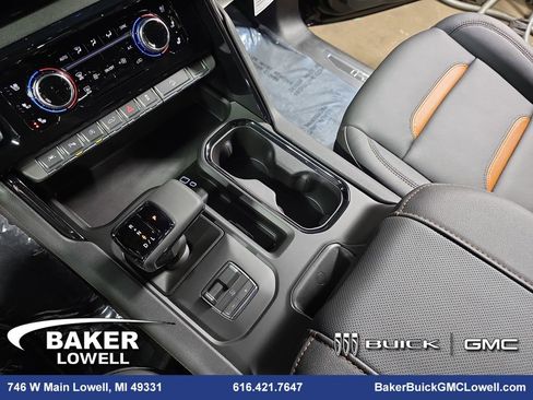 New 2026 GMC Sierra 1500 AT4 w/ AT4 Preferred Package image 27