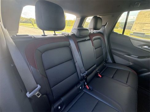 New 2026 Chevrolet Equinox RS w/ LPO, Floor Liner Package image 28