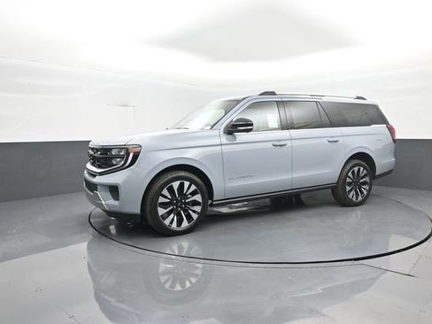 New 2026 Ford Expedition Max Platinum AWD/4WD image 4