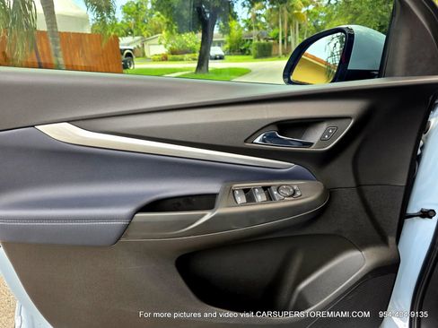 Used 2023 Chevrolet Bolt EUV LT w/ Convenience Package FWD image 46