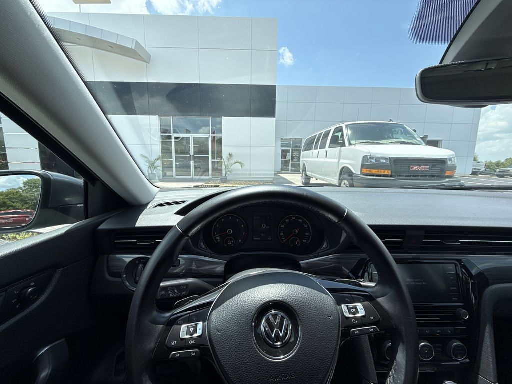 Used 2020 Volkswagen Passat 2.0T R-Line FWD image 17